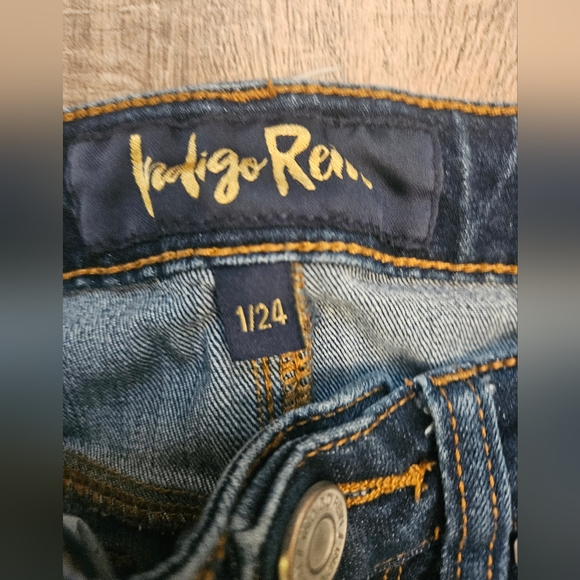 Straight leg skinny jeans - Picture 3 of 5